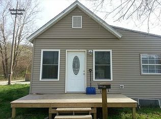 2901 Kenwood Ave, Hannibal, MO 63401