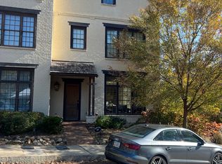 108 Gainey Ln, Chattahoochee Hills, GA 30268