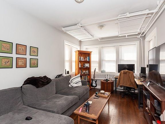 4th image of 3511 N Damen Ave #G