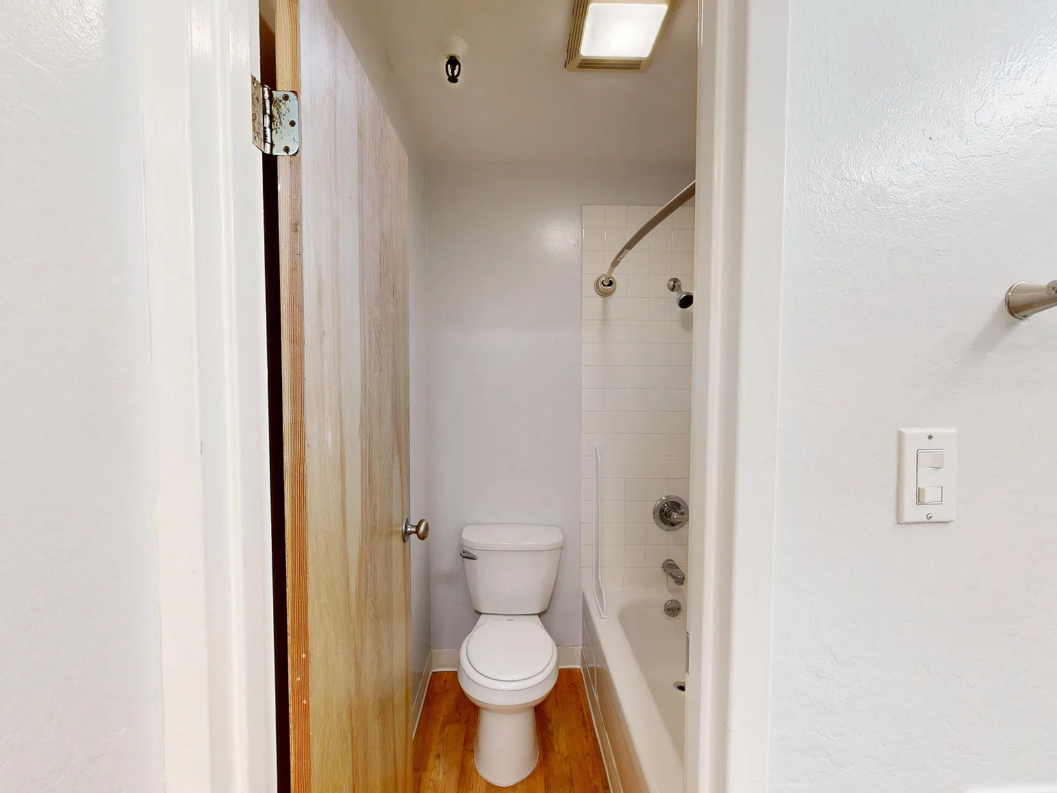 1690 Broadway Street — Photo 3