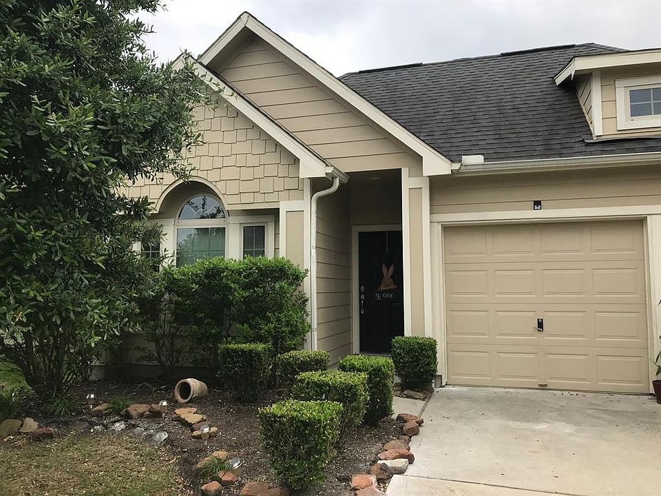 1st image of 15830 Scenic Water Dr