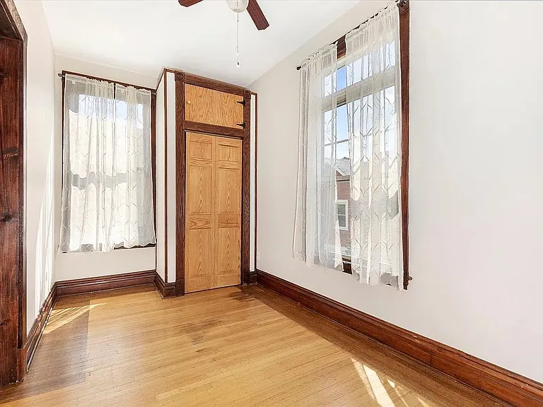 232 Des Plaines Ave #2 — Photo 17