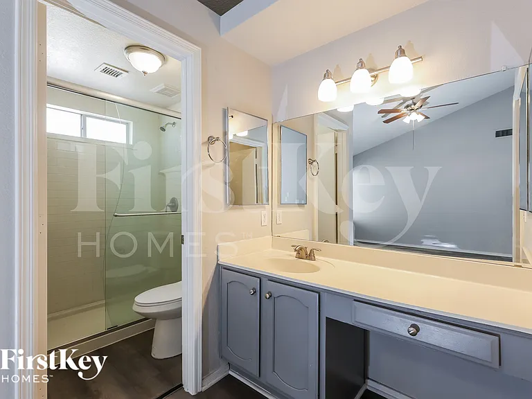 5039 W Chicago Cir S — Photo 10