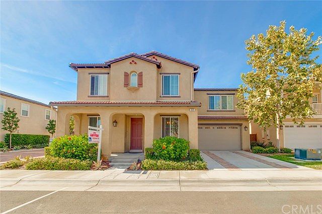 1st image of 369 W Pebble Creek Ln