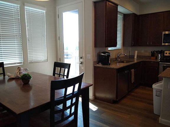 4th image of 2090 S Dorsey Ln #1045
