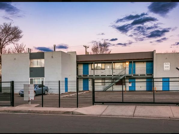 300 La Veta Dr NE APT 10