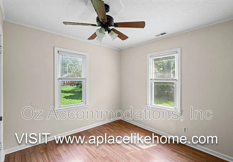 563 S Ash Ave #3 — Photo 17
