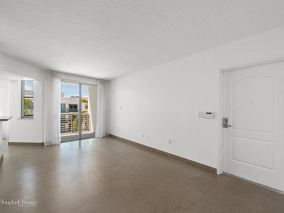 2nd image of 110 Washington Ave APT 2602