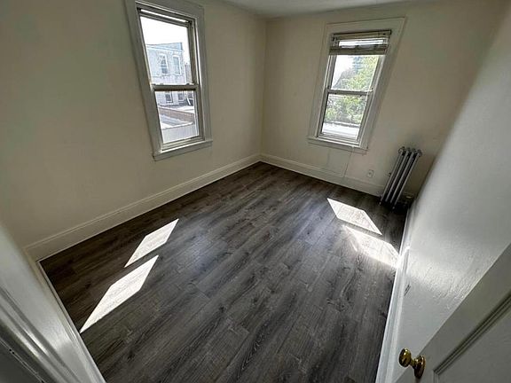 4th image of 66 72nd St #2
