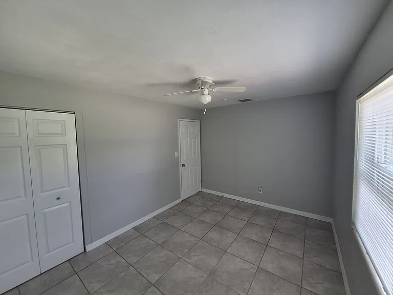 7303 Roberts Rd — Photo 11
