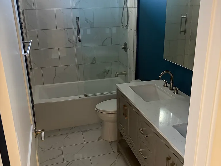 1009 King St — Photo 12