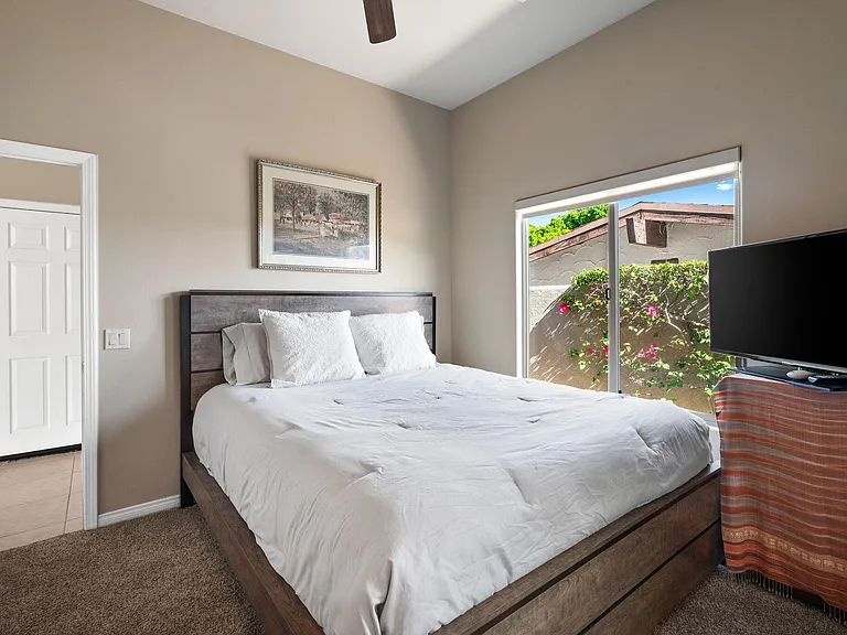 54880 Avenida Ramirez — Photo 23