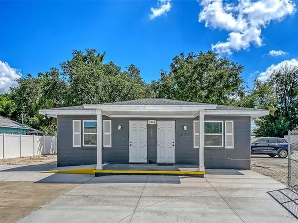 1004 27th Ave W, Bradenton, FL 34205