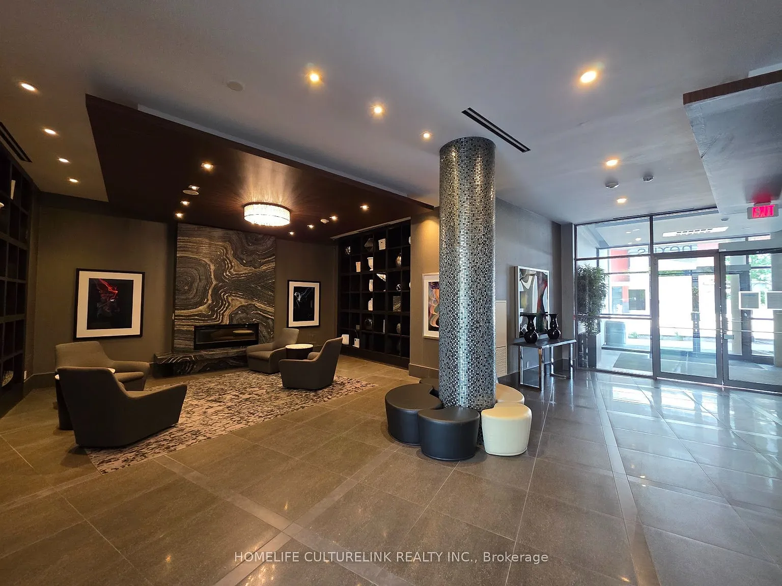 2 bed, $2,400 — Photo 2