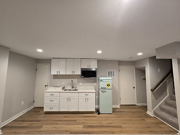 4th image of 3132 Bayswater Ct