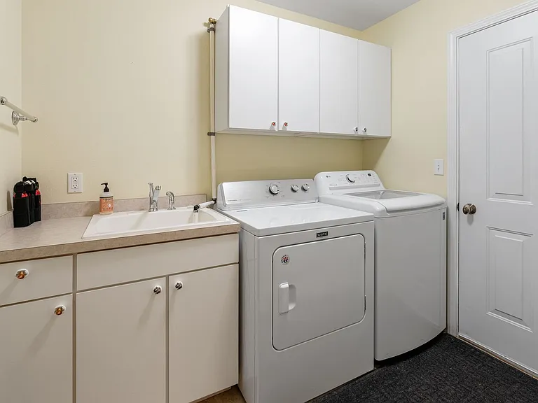502 Geddes Ave — Photo 23