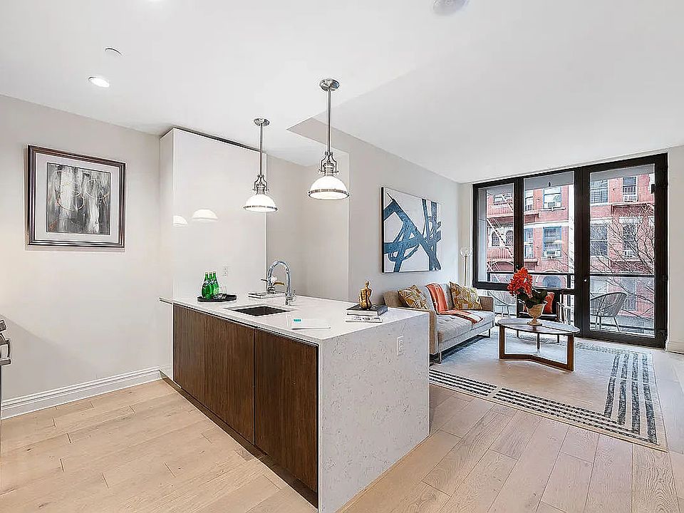 1st image of 127 W 112th St #3E