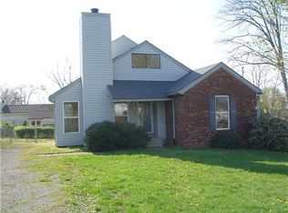 107 Brookridge Dr, La Vergne, TN 37086