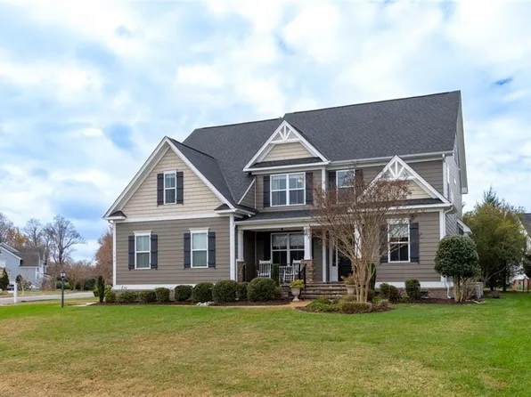 100 Colonial Way, Carrollton, VA 23314