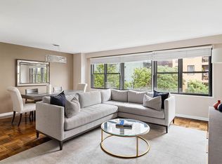 200 E 74th St APT 4C, New York, NY