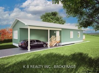 904 Maple Dr, Greater Napanee, ON K7R0E8