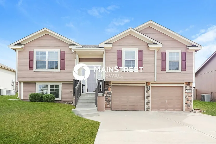7215 Rymeg St — Photo 1