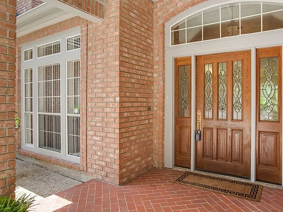 3rd image of 35 Westelm Cir