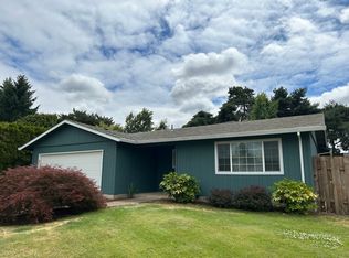 3904 Aquarius Blvd, Newberg, OR 97132