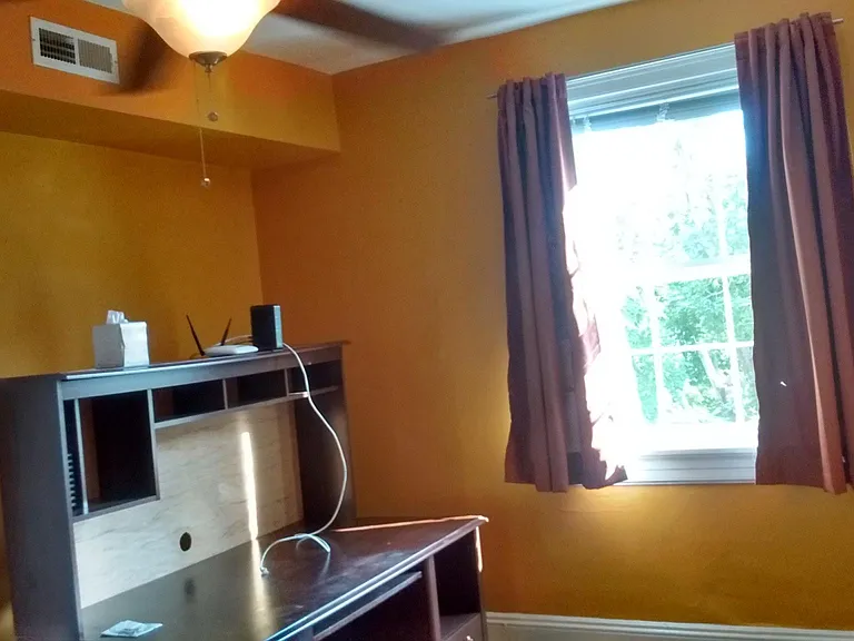 3000 W Grace St #302 — Photo 15