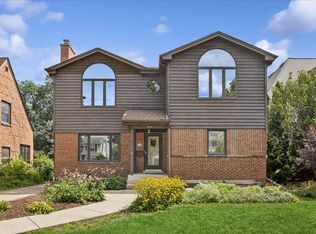 715 S Catherine Ave, La Grange, IL 60525