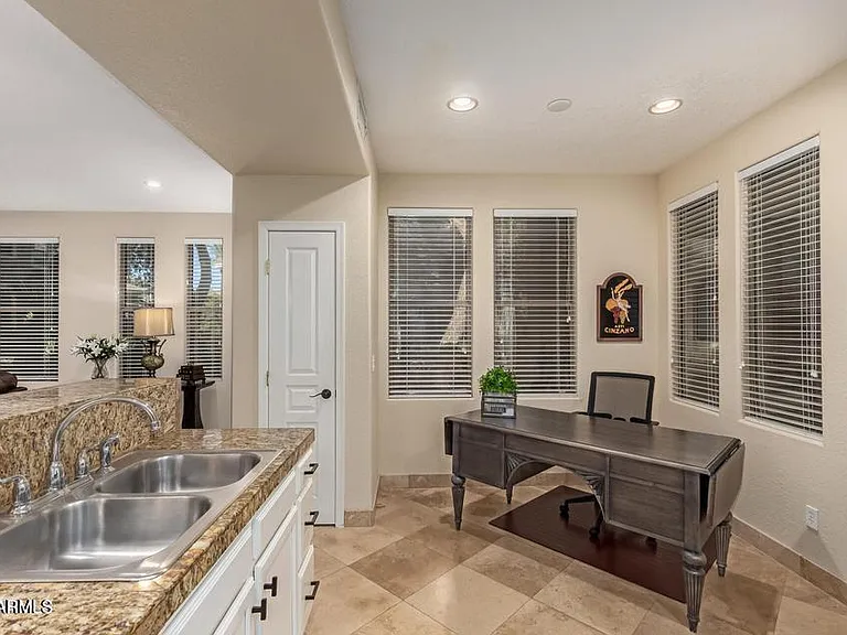 15221 N Clubgate Dr #1121 — Photo 12