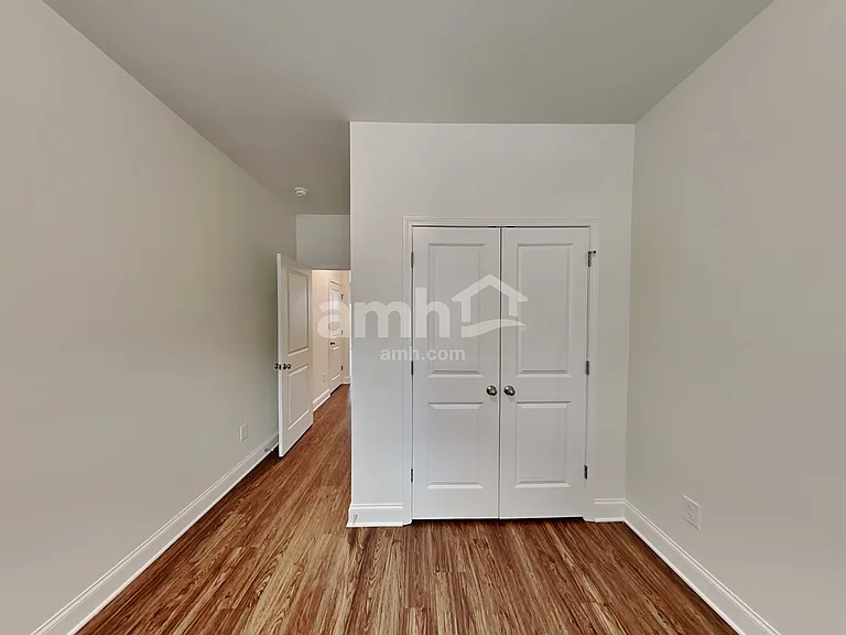 597 Slew Dr — Photo 15