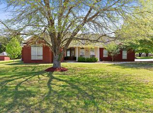 22802 Sonora Dr, Moss Point, MS 39562