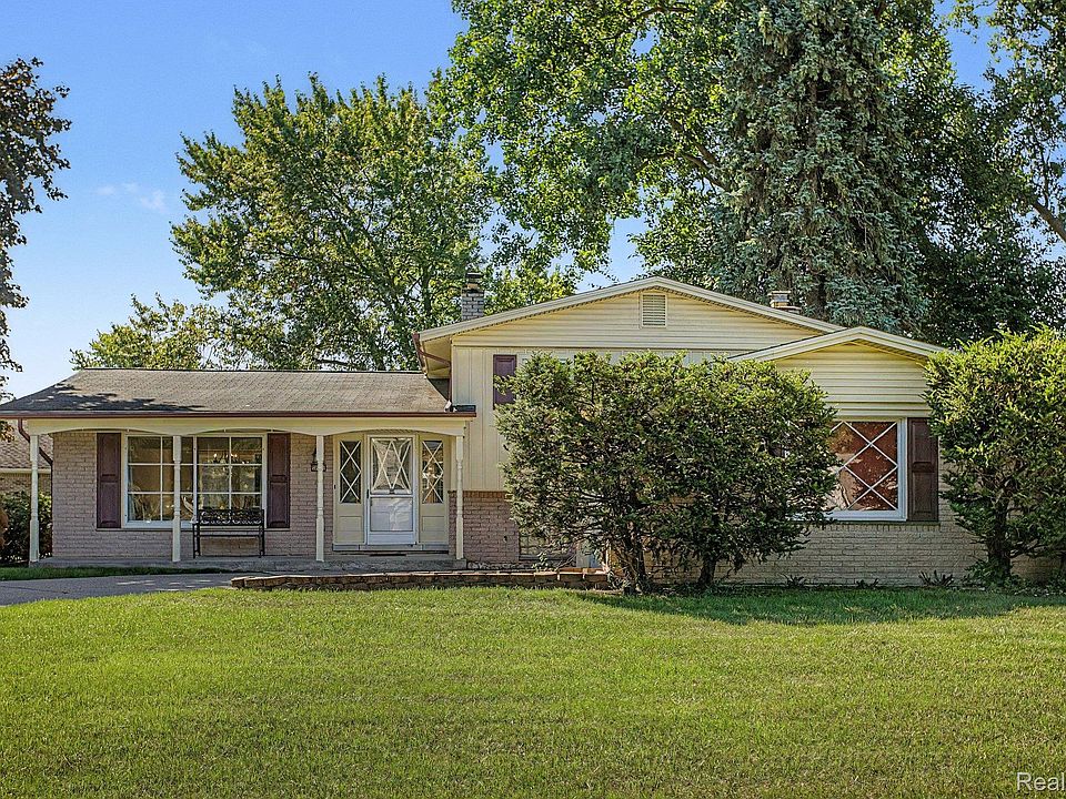 20961 Concord St, photo 2