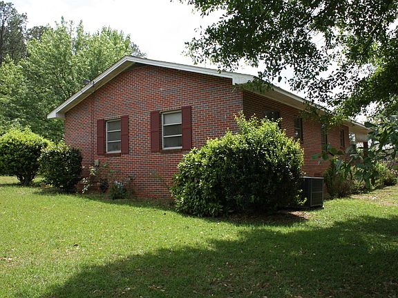 5th image of 216 Gilham Rd
