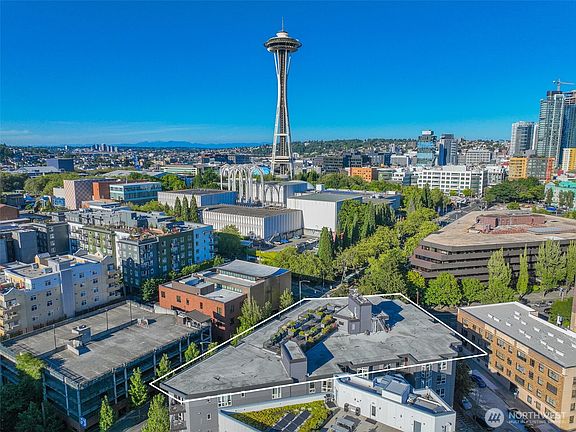 4th image of 159 Denny Way #509