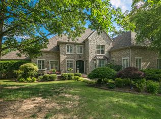 901 NW Oxford Gate, Bentonville, AR 72712