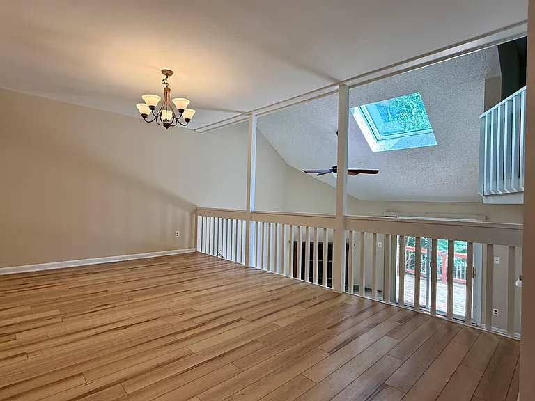 5545 Doral Dr — Photo 4