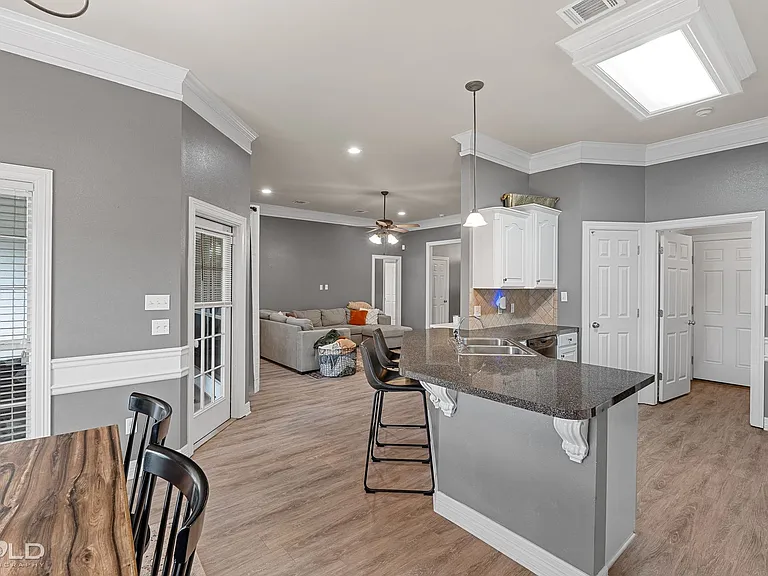 2531 Brookhaven Dr — Photo 23