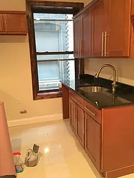 Rented by Uptown Flats LLC