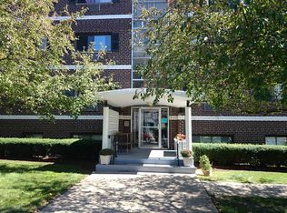 18 Glencoe St APT 10, Brighton, MA 02135