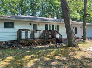 297 W Deer Rd, Spruce, MI 48762