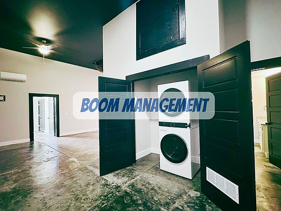 4th image of 202 S Main St #101