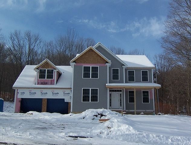 2nd image of 1055 Long Meadow Rd
