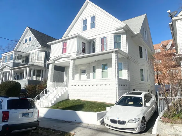 40 Bronx Ave #3, Bridgeport, CT 06606