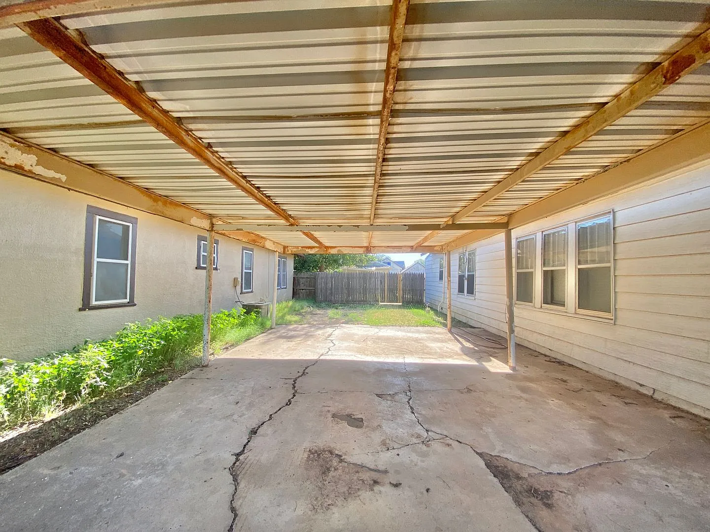 3 bed 2 bath now available in Slaton — Photo 3