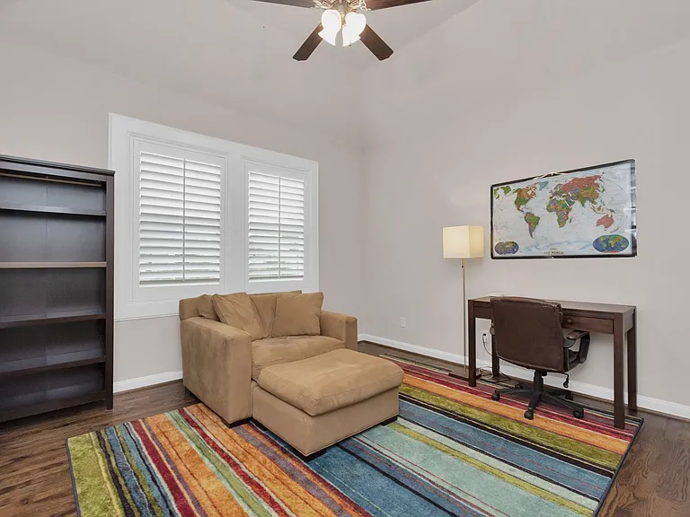 1716 Upland Lakes — Photo 40