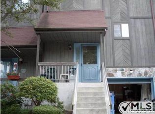 1402 Alpine Trl, Neptune, NJ 07753