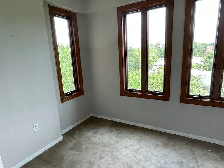 2032 Belmont Rd NW #505 — Photo 6