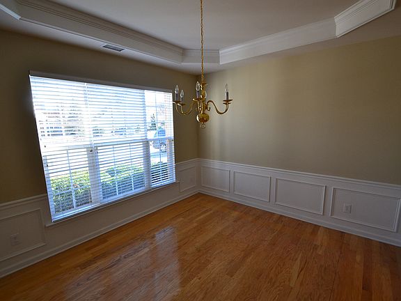 5th image of 2525 Red Birch Dr